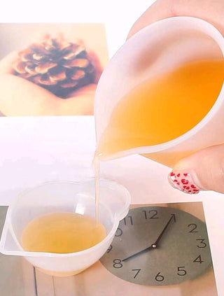 Bicchieri Dosatori in Silicone 2-Pezzi da 100ml per cera / resina epossidica - Bottega delle creazioni