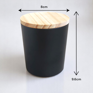 Bicchieri di vetro smerigliato con coperchio legno
