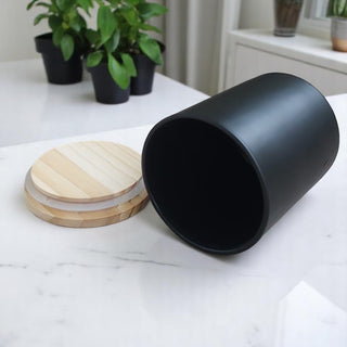 Bicchieri di vetro smerigliato con coperchio legno
