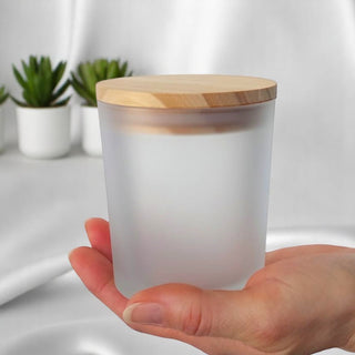 Bicchieri di vetro smerigliato con coperchio legno
