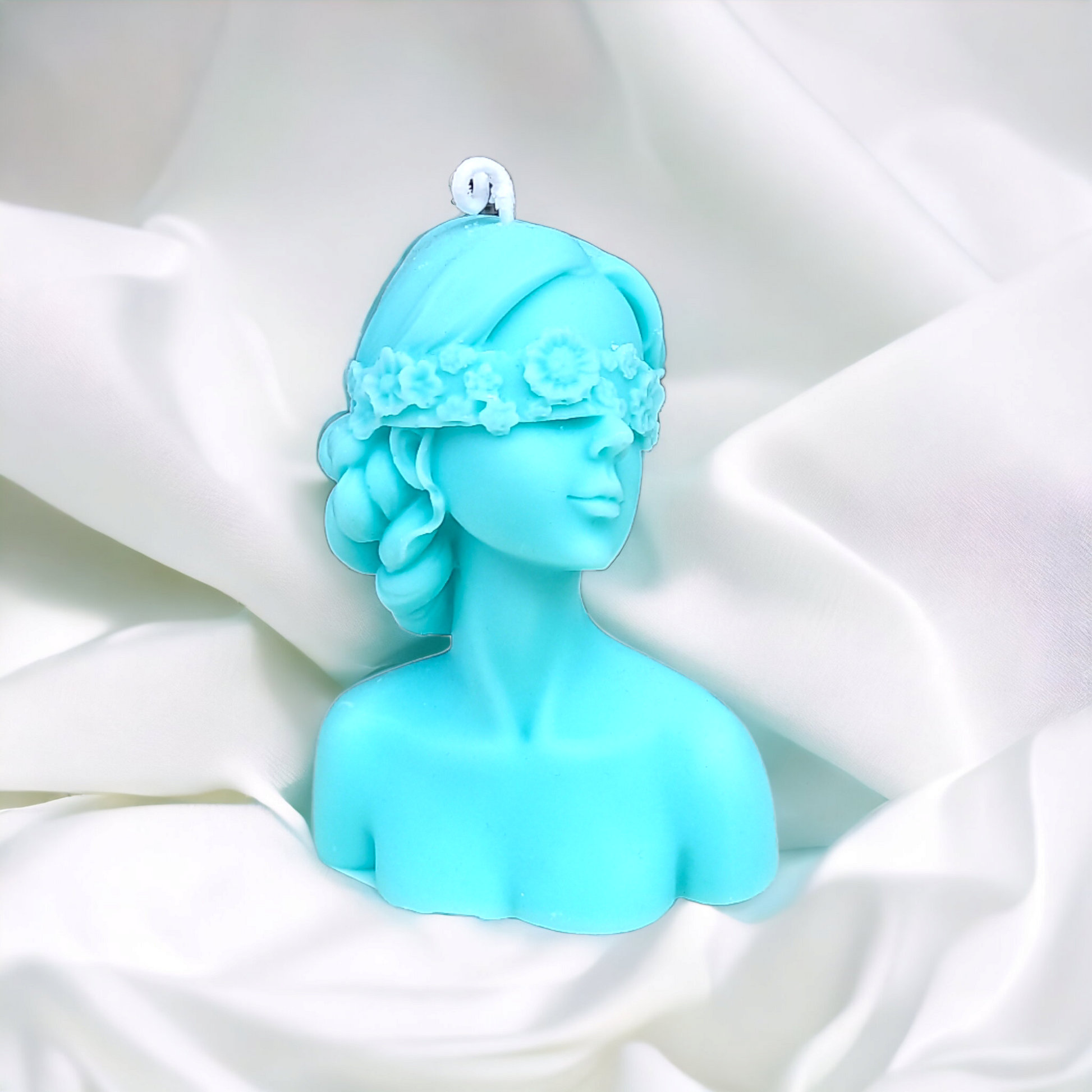 Lady Luck decorative candle in soy wax – Bottega delle creazioni
